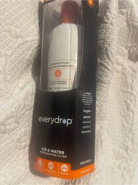 everydrop Ice & Water Refrigerator Filter - Black with Orange Accents EDR2RXD1